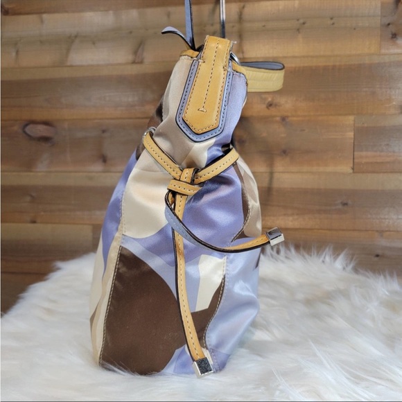 Coach bag & wristlet. Signature C satin style 18969 & matching wristlet. - Picture 3 of 11